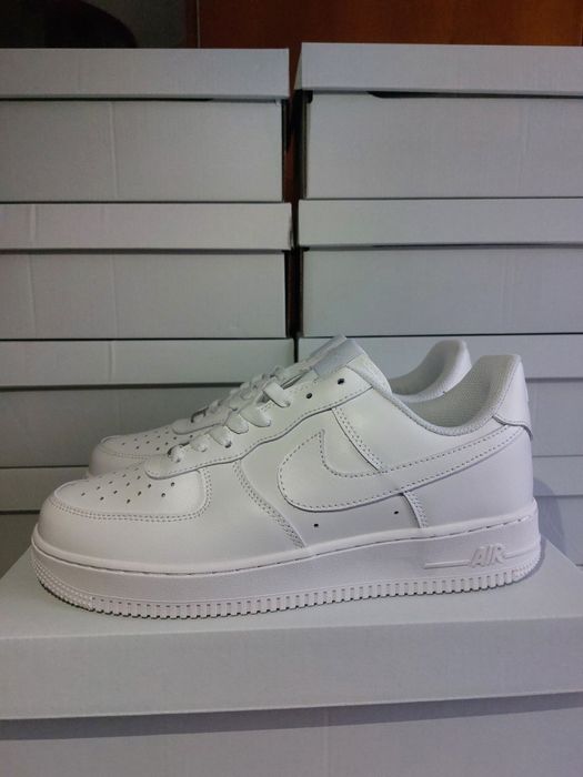 Nike Air Force 1 Low '07 All White