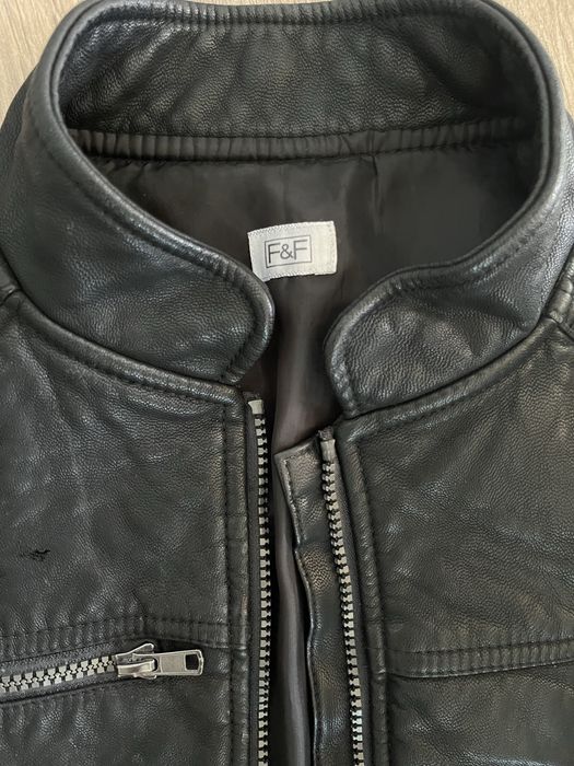 Мъжко кожено яке.