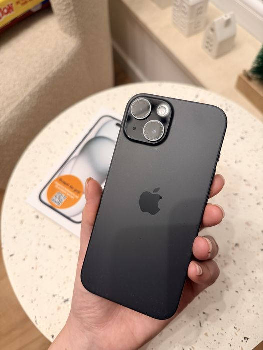 Vand Iphone 15 -128 GB