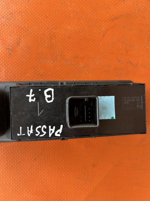 Comanda geamuri electrice VW Passat B7