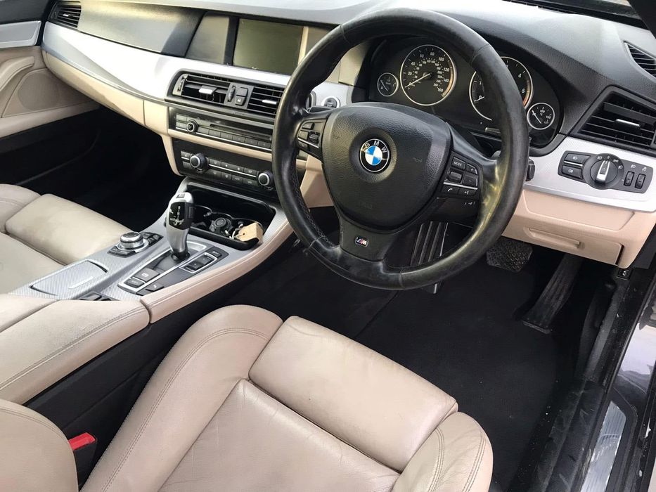 Dezmembrez BMW 520d F10 M-Pack Automat Recaro incalzit volan M jante M