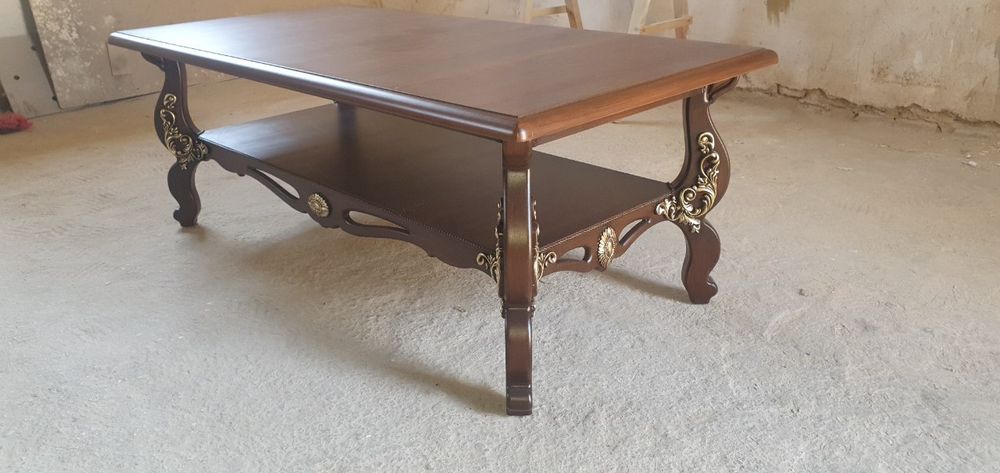 Мебель на заказ Журнальный стол и в наличии