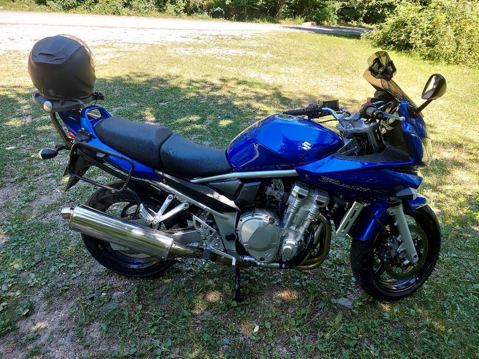 Motocicleta Suzuki GSF