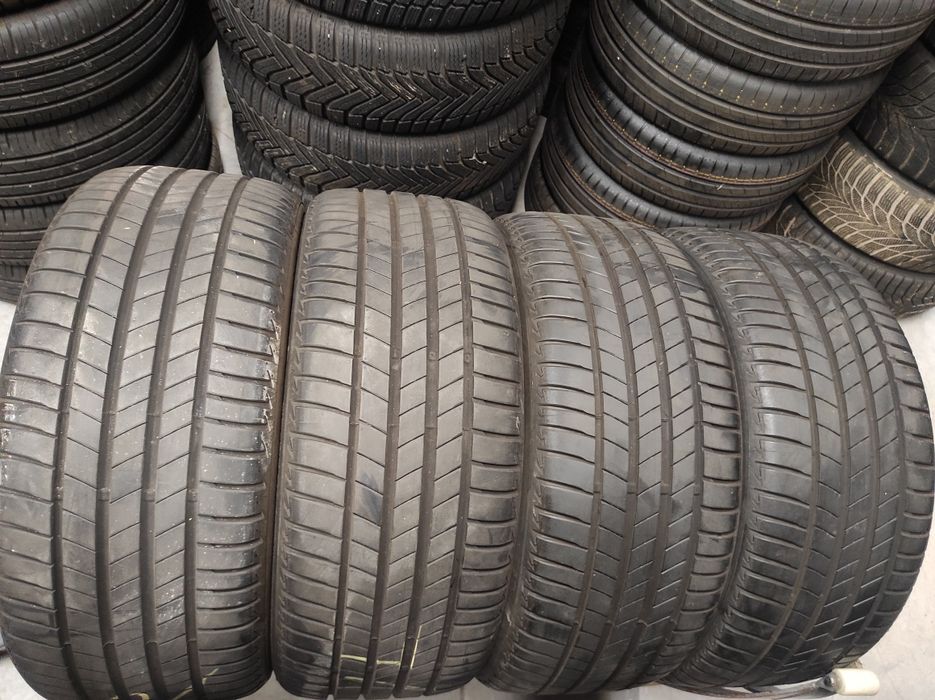 245/40/19 Bridgestone