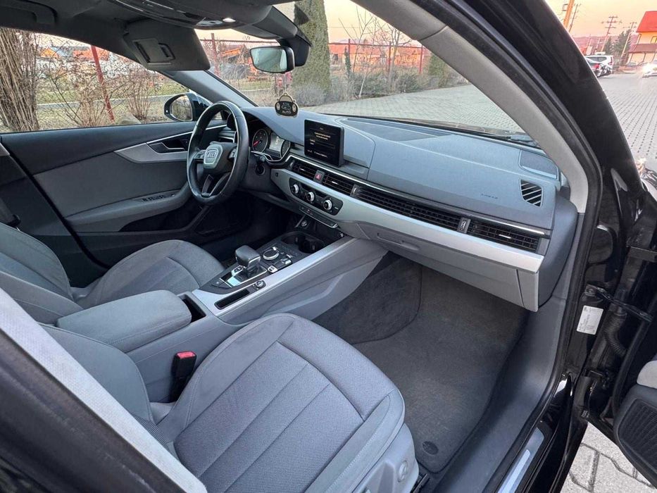 Audi A4 2.0 TDI Ultra / AUTOMAT / Led - Xenon / Cash sau RATE fixe fara avans
