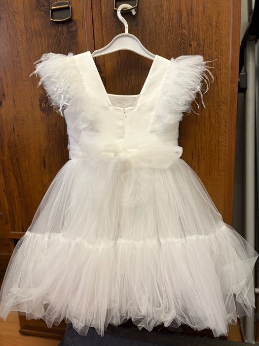 Нарядное платье для девочек