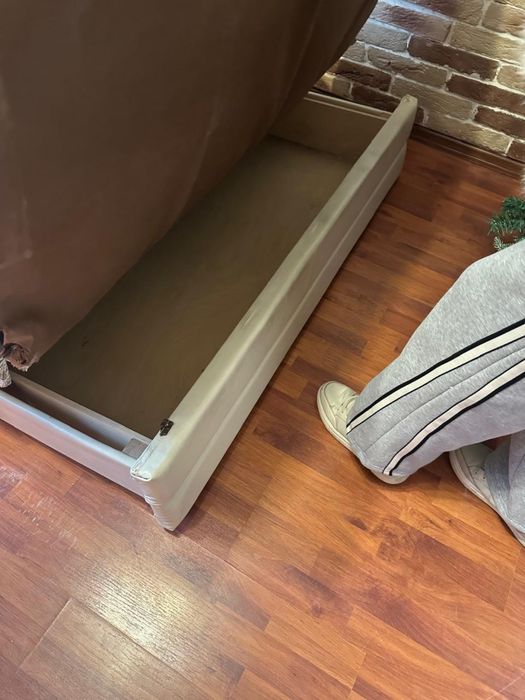 Продам диван б/у