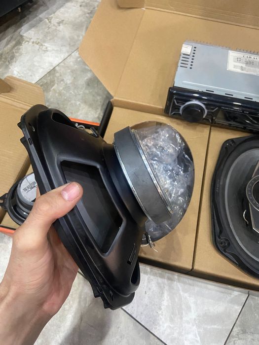 Продам динамики и мафон