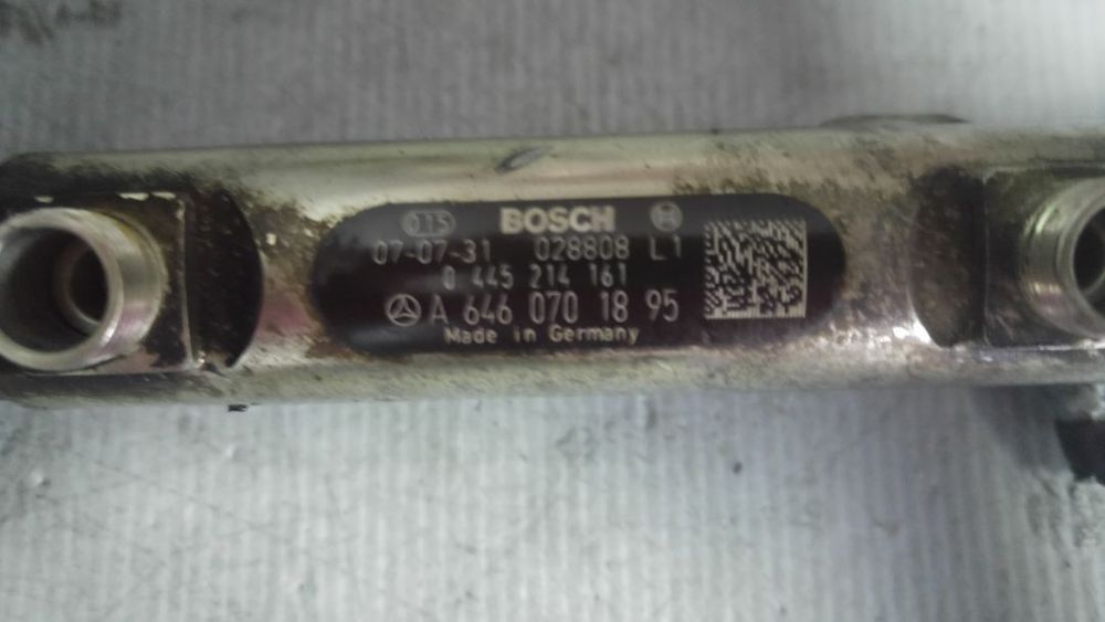 rampa injectoare 2.2 cdi 646985  mercedes sprinter 906 0445214161 a6460701895