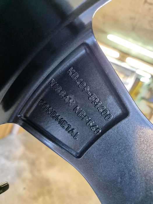 NISSAN ARIYA оригинални нови джанти 19" в комплект със зимни гуми 235/55/R19 Bridgestone Blizzak XL