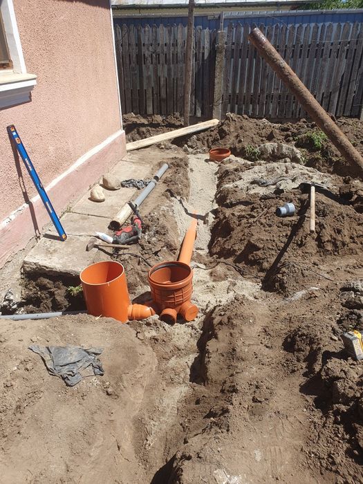 Inchiriez miniexcavator