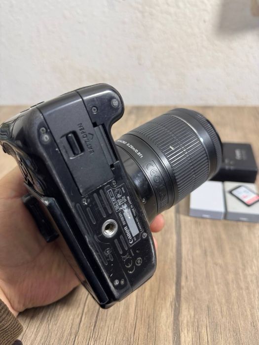 Canon 650D сотилади