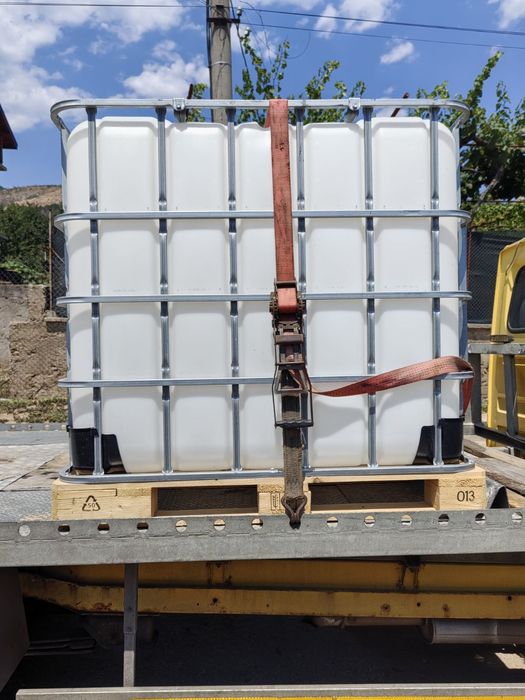 Бидони 1 тон и 220л