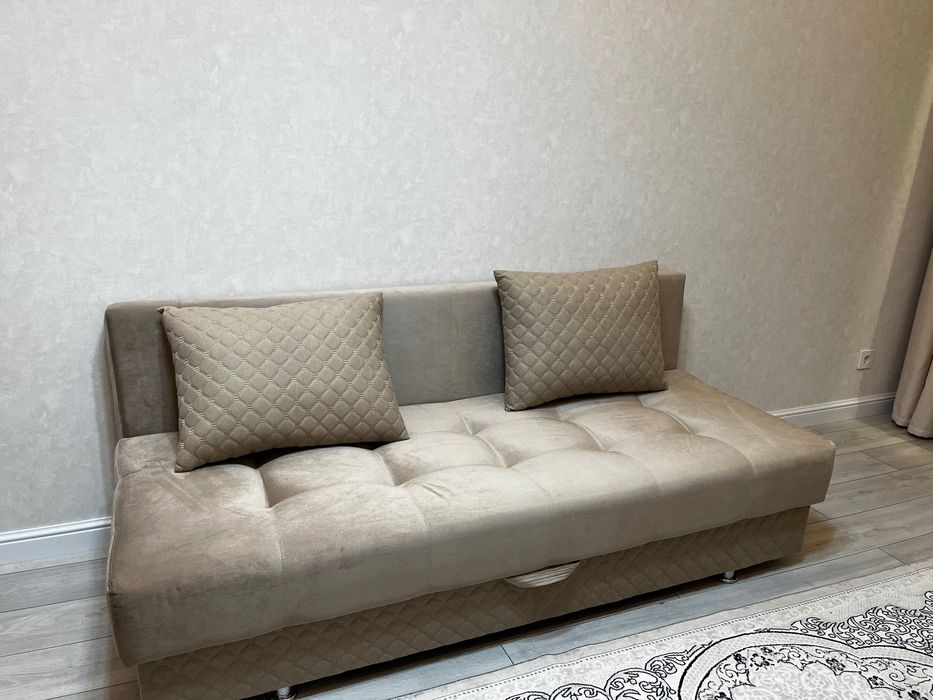 Продаю новый диван