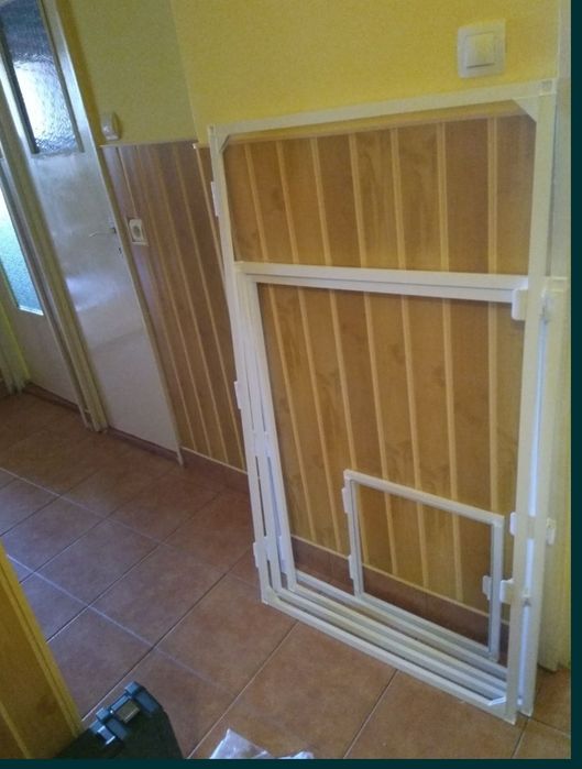 Plase insecte și Asamblez montez mobila tip Ikea Dedeman Leroy Merlin