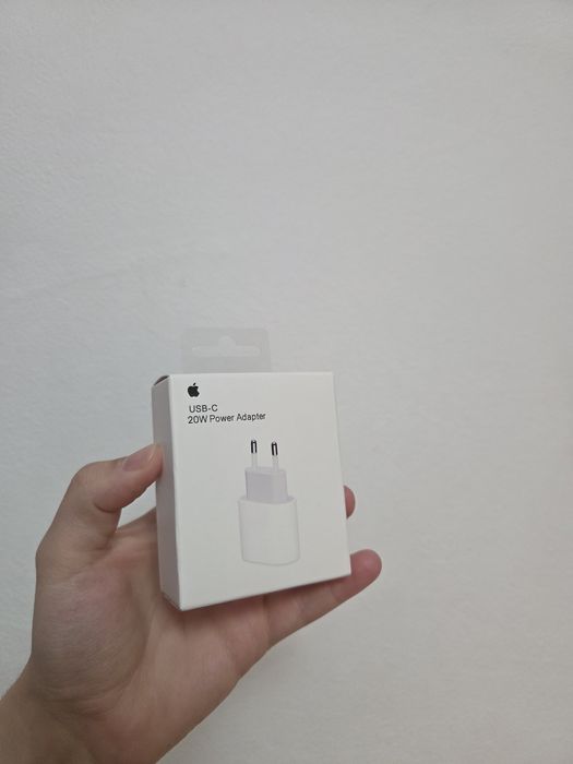 Incarcator Apple 20W si Cablu USB-C