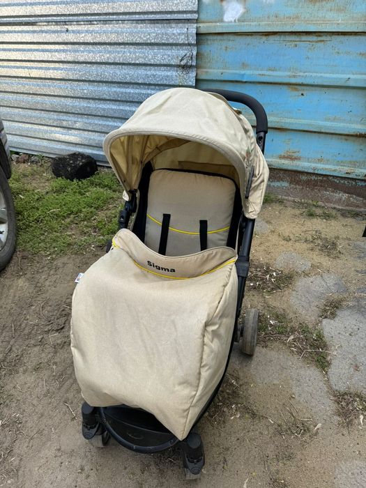 Детская коляска.