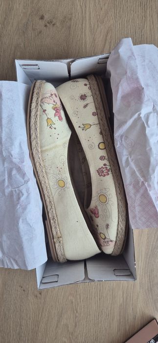 Дамски балеринки GOBY