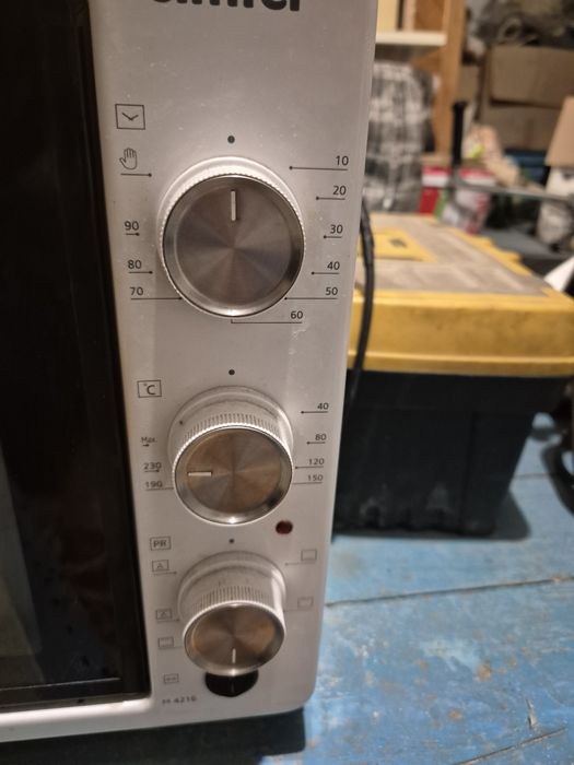 Настольная электропечь Simfer Albeni Plus M4216 белый