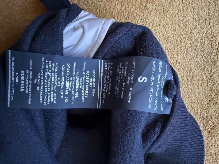 pantaloni scurti vagabond marimea S