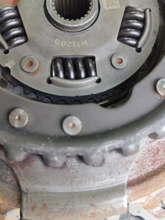 Моховик и диск сцепления.