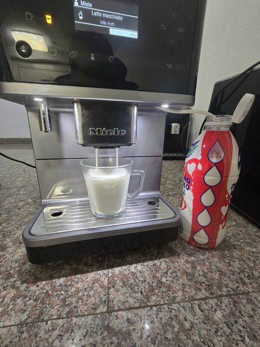 Кафемашина Miele Cm6300