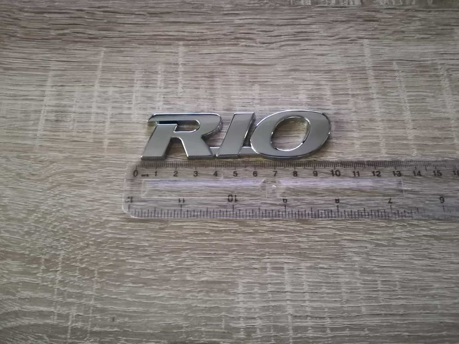 Емблема Надпис Kia Rio