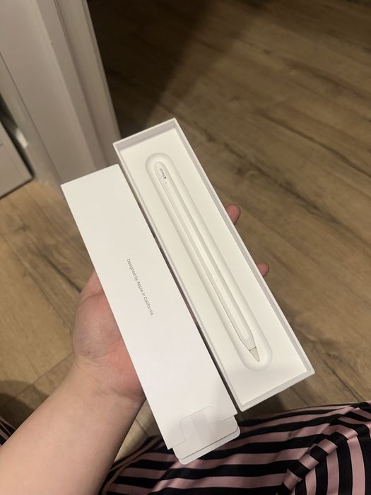 Продам apple pencil 2nd Generation, коробка есть. Оригинал