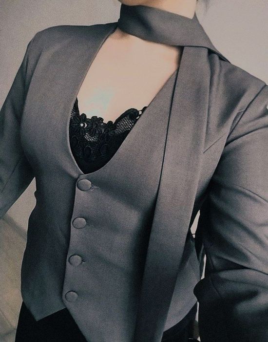 Пиджак женский серый