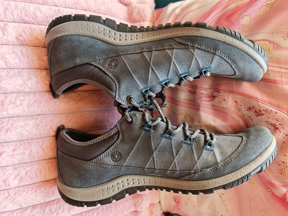 ECOO естествена кожа