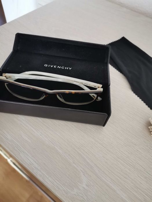Ochelari de vedere Givenchy