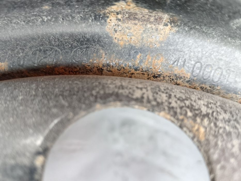 Продам комплект дисков р 15 Хундай Киа