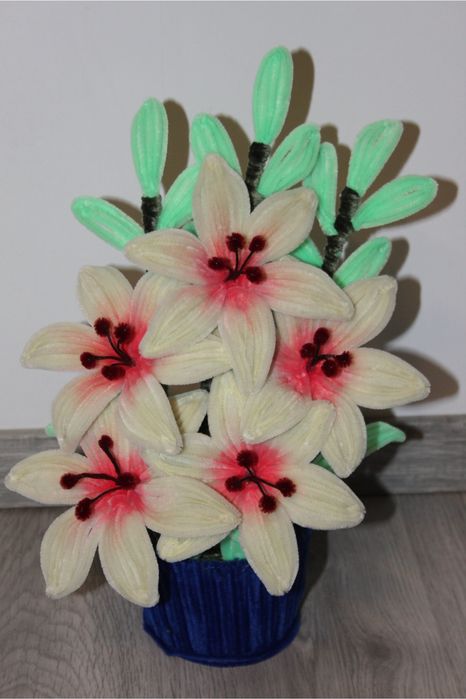 Crini din sarma plusata