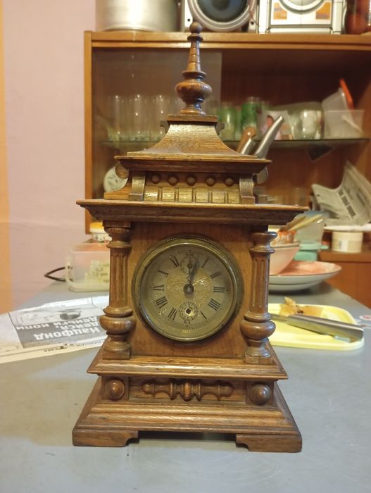 Раритетные настольные часы