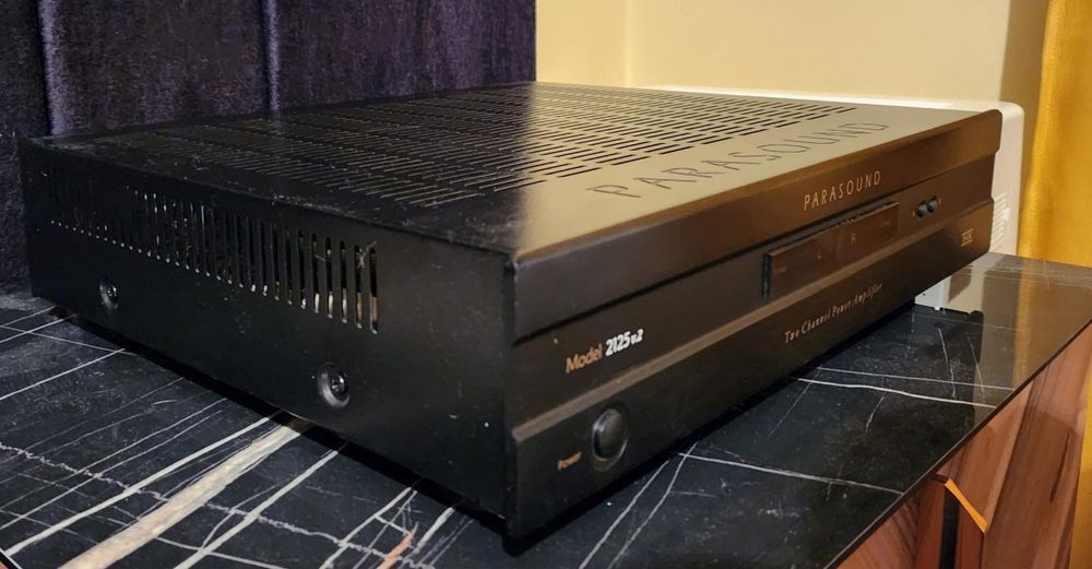 Amplificator Parasound Classic Model 2125 V2 THX