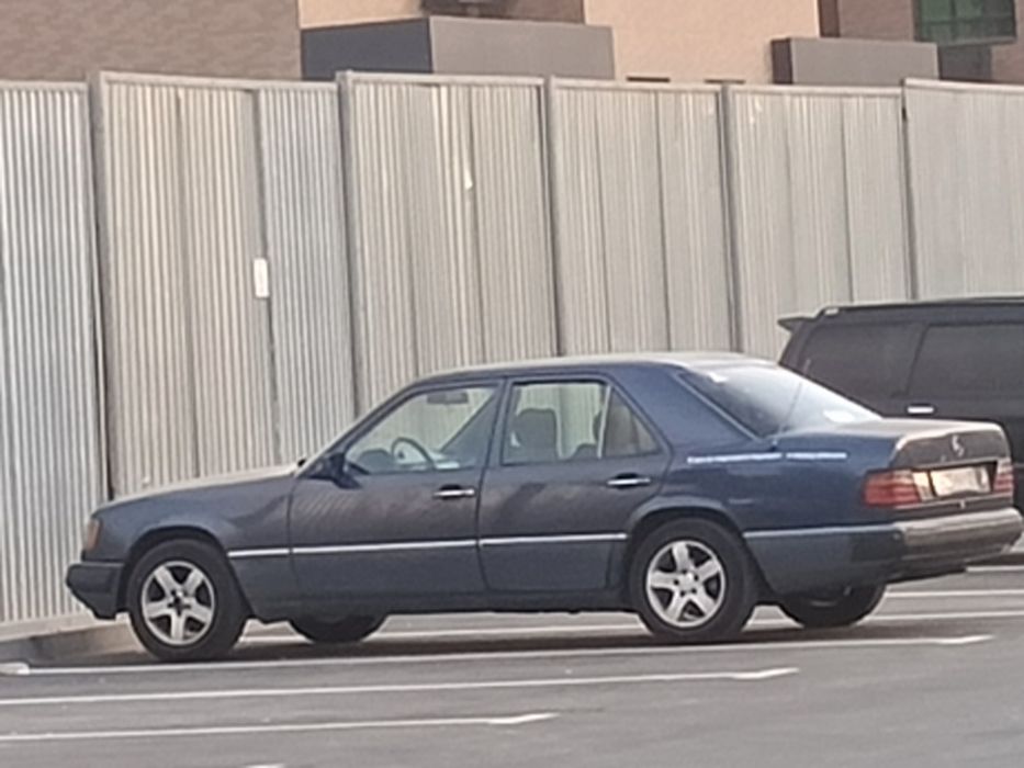 Mersedes Benz W124
