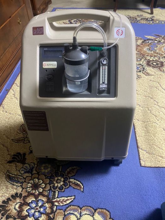 Продам кислородный концентатор