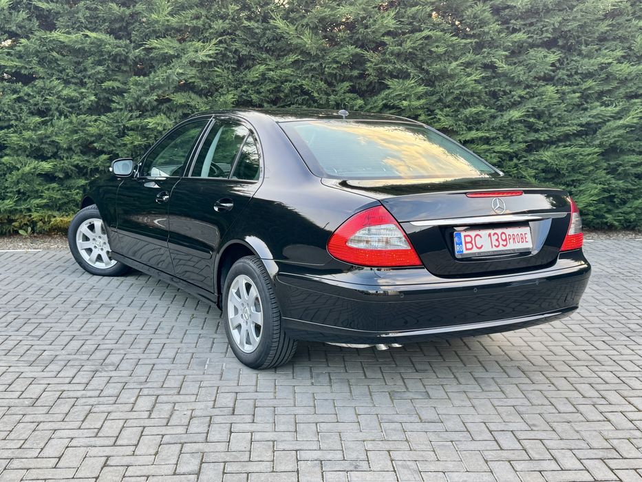 MERCEDES-BENZ E-Class 2009 — imagine 3