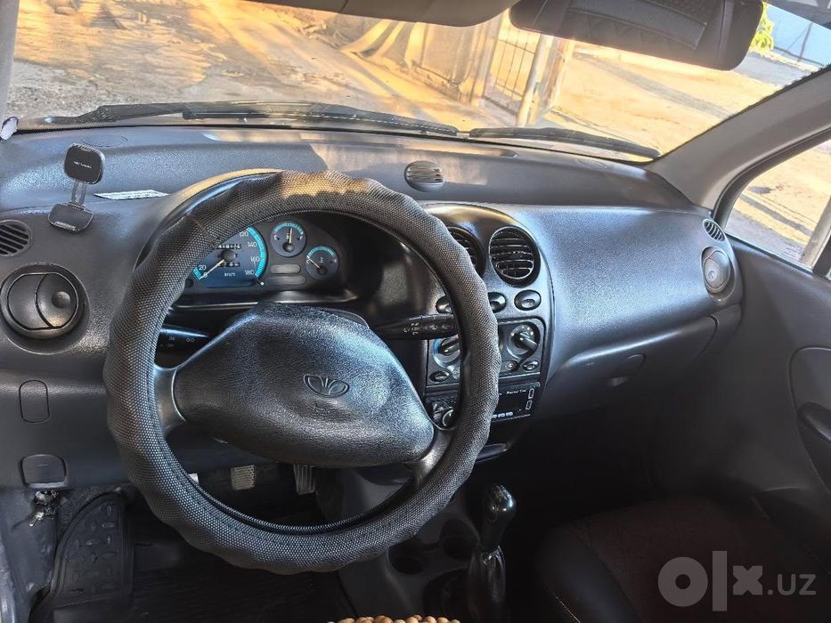 Автомобиль Сотилади