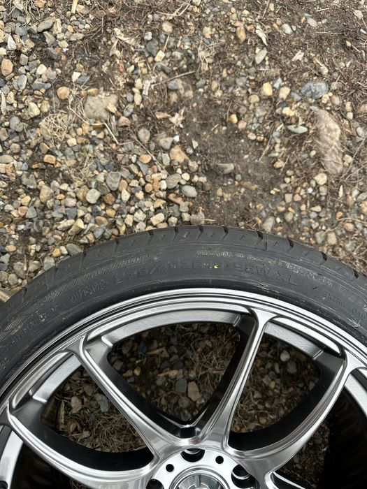 Продам новые колёса R18