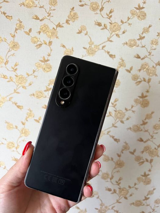 Galaxy Z fold 4 512gb