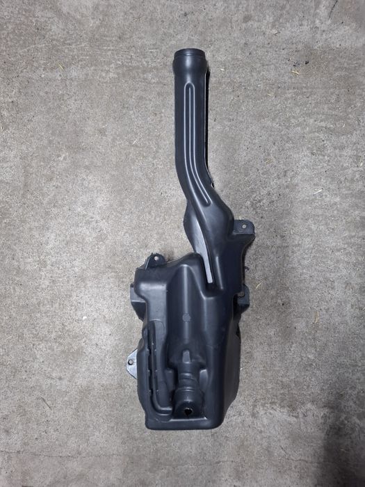 Бочок омывателя Кобальт