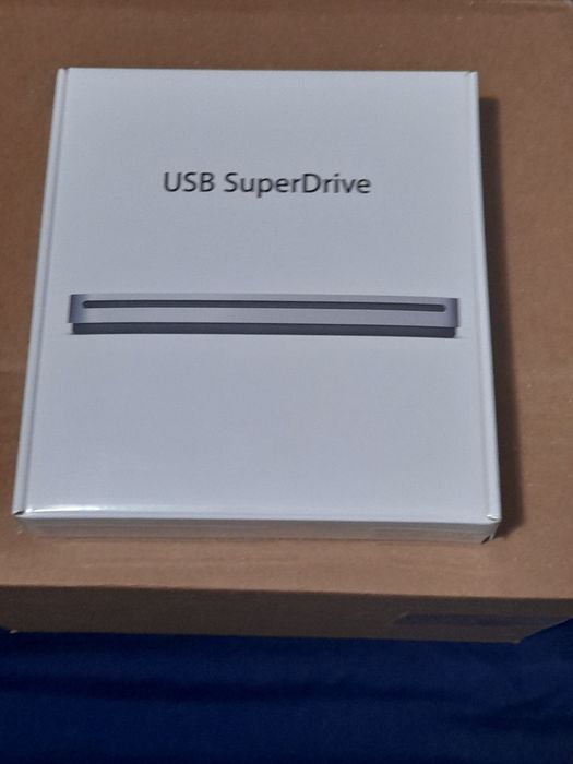Apple USB SuperDrive (Model A1379) - NOU / SIGILAT