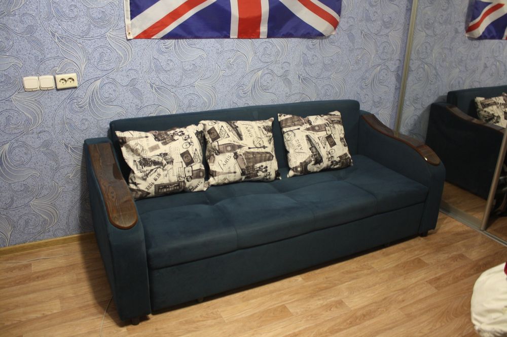 Диван б/у в хорошем состоянии