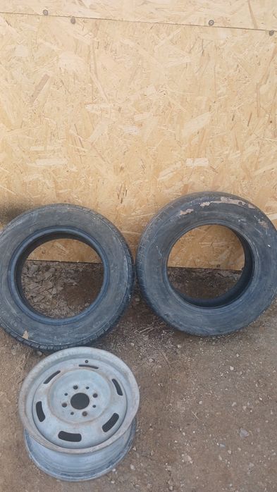 Срочно продам летний покрышка с дискам, номер 13