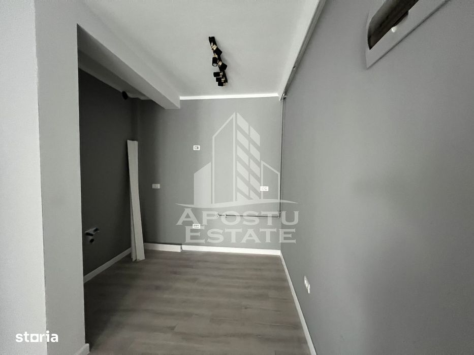 De Vanzare – Apartament Cu 2 Camere, Parter – Zona Torontalului Spital