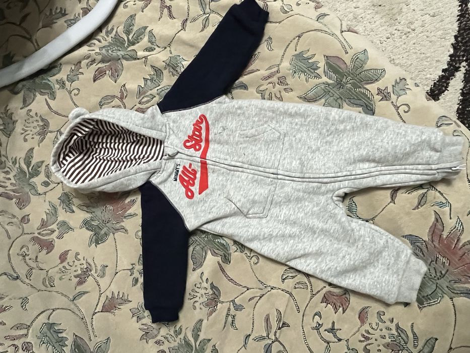 Продам детские комбинезоны !!!