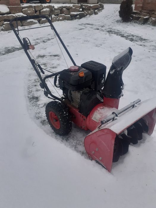 Freza de zăpadă      .