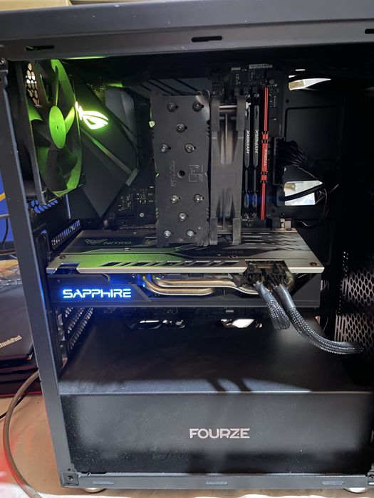 Pc Republic Of Gamers , ryzen 5 3600, 16gb ram, video 8gb , 2 tera