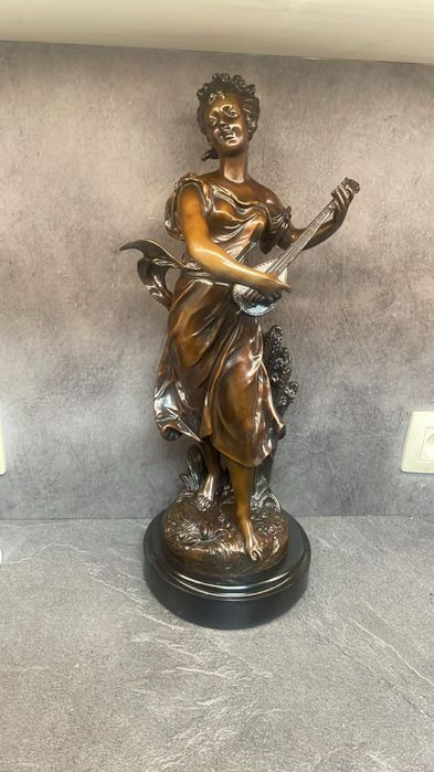 Антични часовници и статуетки внос Белгия